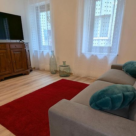Spazioso E Completo Appartamento Con 3 Camere, Doppi Servizi, Fino A 8 Posti Letto Pedavena Ngoại thất bức ảnh