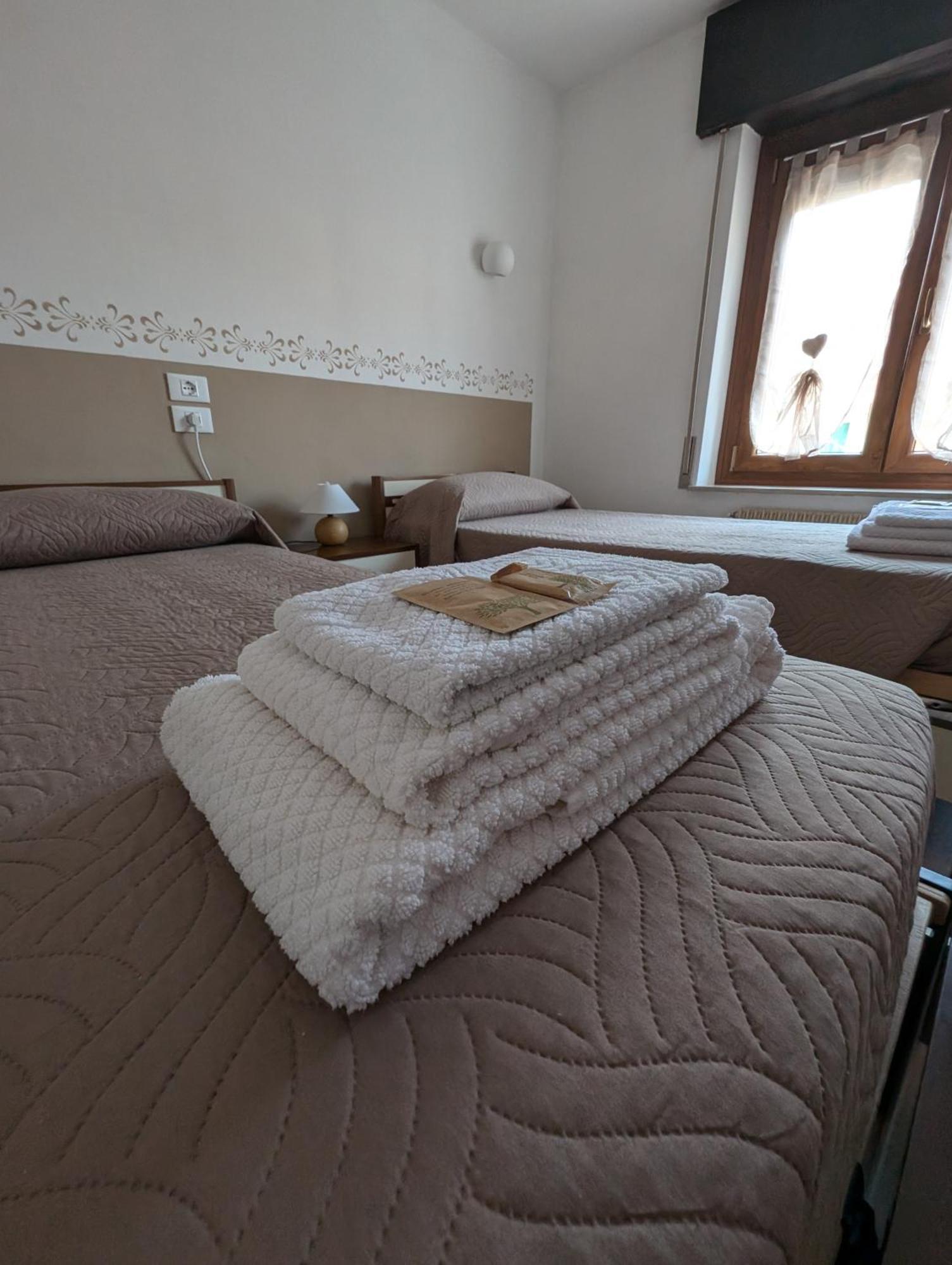 Spazioso E Completo Appartamento Con 3 Camere, Doppi Servizi, Fino A 8 Posti Letto Pedavena Ngoại thất bức ảnh