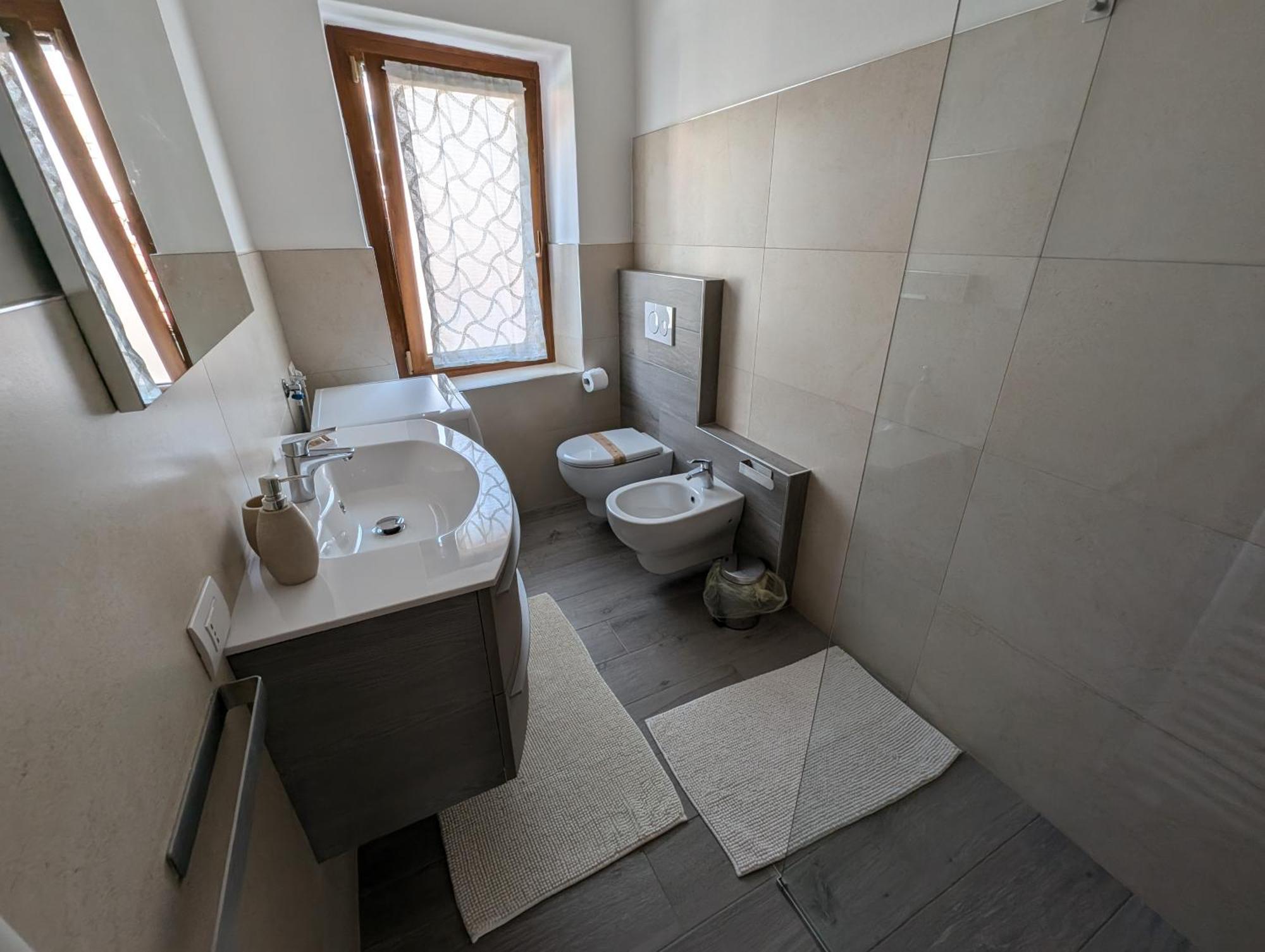 Spazioso E Completo Appartamento Con 3 Camere, Doppi Servizi, Fino A 8 Posti Letto Pedavena Ngoại thất bức ảnh